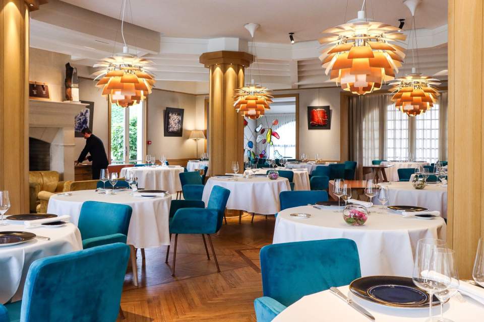 salle-restaurant-gastronomique